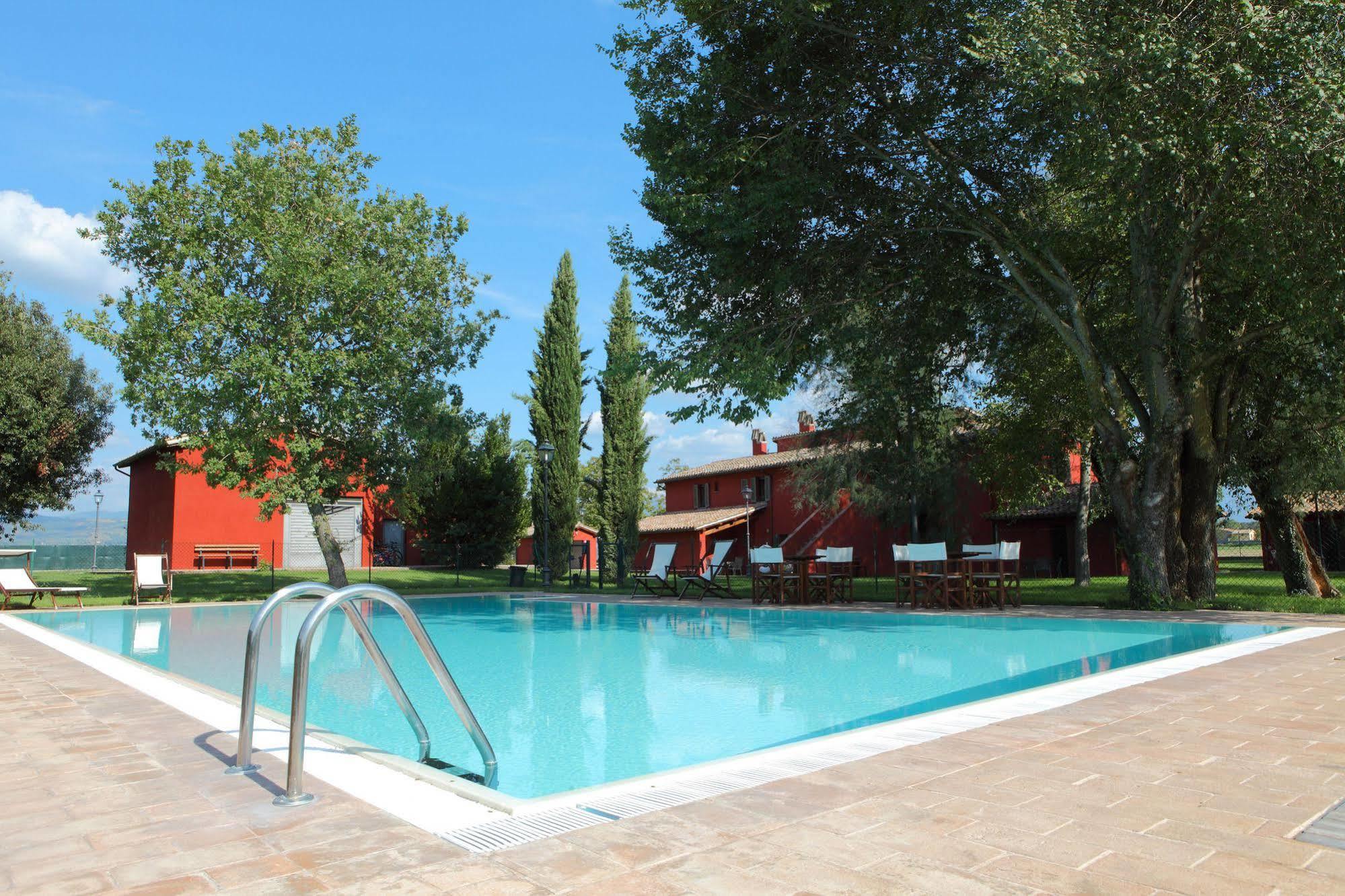 Residenza Torre Acquatino Aparthotel Spello Exterior photo